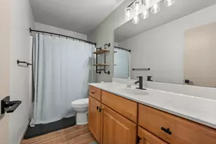 2575 Stony Creek Dr, Owatonna, MN 55060 - Photo 23