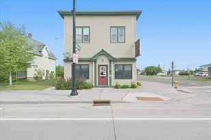 601 Belknap St, Superior, WI 54880 - Photo 1