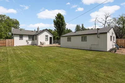 2618 South Avenue E, North Saint Paul, MN 55109 - Photo 23
