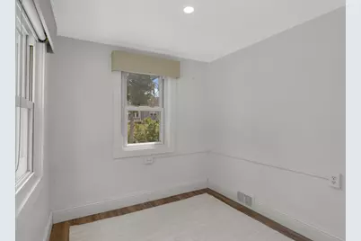 2618 South Avenue E, North Saint Paul, MN 55109 - Photo 17