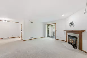 2070 Stockinger Dr, Saint Cloud, MN 56303 - Photo 15