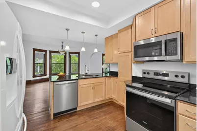 2162 Dayton Avenue, Saint Paul, MN 55104 - Photo 17