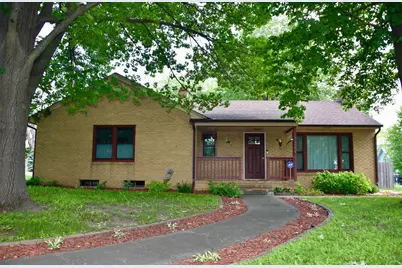 335 2nd Avenue SW, Milaca, MN 56353 - Photo 1