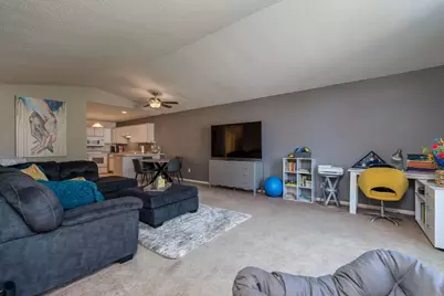 150 Oxford Path, Mankato, MN 56001 - Photo 5