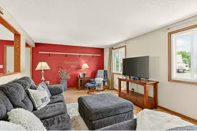 811 3rd Avenue SE, Stewartville, MN 55976 - Photo 7