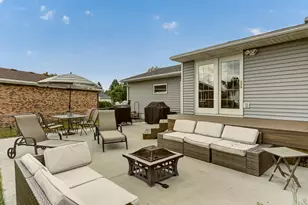 811 3rd Ave SE, Stewartville, MN 55976 - Photo 3