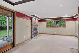 8432 W 100th St, Bloomington, MN 55438 - Photo 19