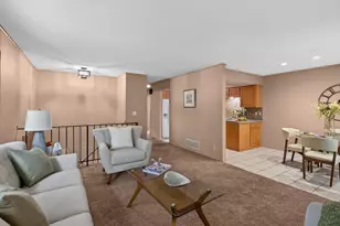 8432 W 100th St, Bloomington, MN 55438 - Photo 3