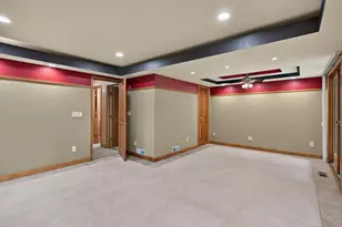 8432 W 100th St, Bloomington, MN 55438 - Photo 19