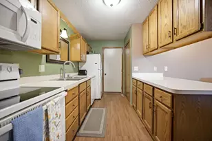 14000 44th Pl N, Plymouth, MN 55446 - Photo 5