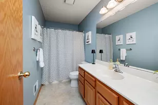 13522 Oakwood Dr, Rogers, MN 55374 - Photo 23