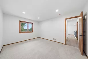 5710 Jenni Ln, White Bear Township, MN 55110 - Photo 25
