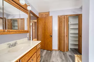 207 NE 7th St, Grand Rapids, MN 55744 - Photo 17