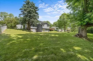 437 W Elm St, Ellsworth, WI 54011 - Photo 31