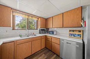 437 W Elm St, Ellsworth, WI 54011 - Photo 17