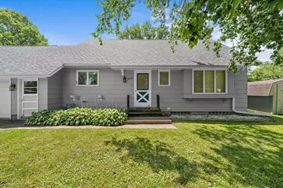 437 W Elm Street, Ellsworth, WI 54011 - Photo 5