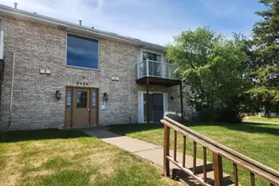 2465 Cochrane Dr, Woodbury, MN 55125 - Photo 1