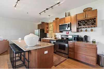 521 2nd Street SE #301, Minneapolis, MN 55414 - Photo 9