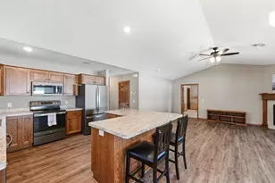 1703 8th Ave N, Princeton, MN 55371 - Photo 7