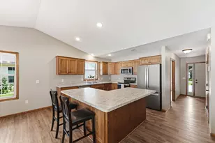 1703 8th Ave N, Princeton, MN 55371 - Photo 5