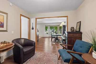 3205 Julian Drive, Chaska, MN 55318 - Photo 11
