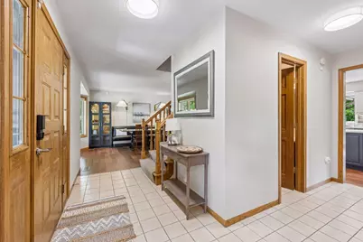 3205 Julian Drive, Chaska, MN 55318 - Photo 5