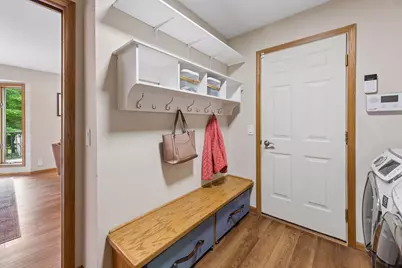 3205 Julian Drive, Chaska, MN 55318 - Photo 23