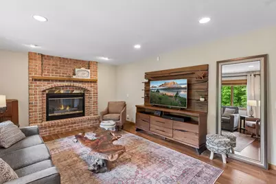 3205 Julian Drive, Chaska, MN 55318 - Photo 19