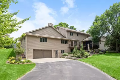 3205 Julian Drive, Chaska, MN 55318 - Photo 57