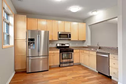 741 Victoria Street S, Saint Paul, MN 55102 - Photo 5