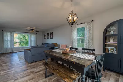 212 Regency Road, Le Sueur, MN 56058 - Photo 11