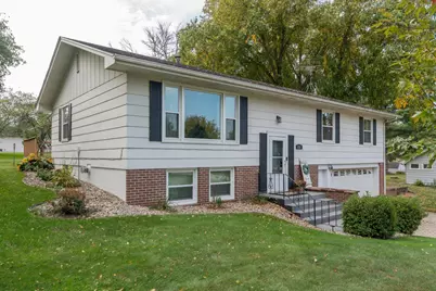 212 Regency Road, Le Sueur, MN 56058 - Photo 3
