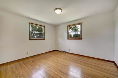 8930 23rd Avenue N, Golden Valley, MN 55427 - Photo 17