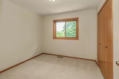 4693 Heather Ridge Road N, Oakdale, MN 55128 - Photo 17