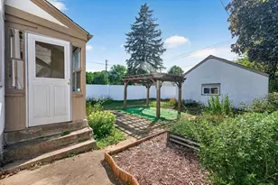 4807 Bryant Ave N, Minneapolis, MN 55430 - Photo 25