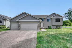 1001 Maplewood Ave SW, Isanti, MN 55040 - Photo 1