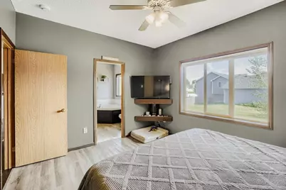 1001 Maplewood Avenue SW, Isanti, MN 55040 - Photo 13