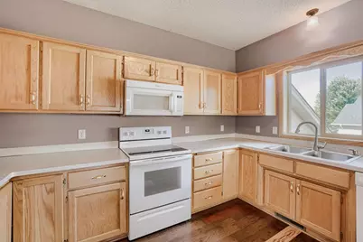 1001 Maplewood Avenue SW, Isanti, MN 55040 - Photo 7