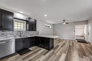 875 E King St, Winona, MN 55987 - Photo 5