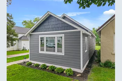 875 E King Street, Winona, MN 55987 - Photo 21