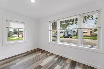 875 E King Street, Winona, MN 55987 - Photo 9