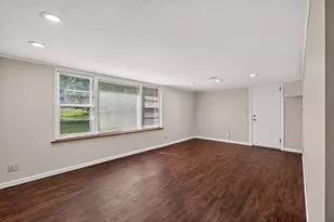 5302 Holiday Rd, Minnetonka, MN 55345 - Photo 23