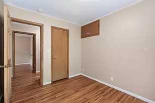 5302 Holiday Rd, Minnetonka, MN 55345 - Photo 21