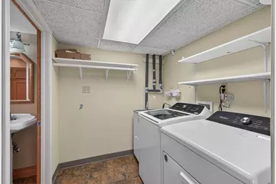 5302 Holiday Road, Minnetonka, MN 55345 - Photo 25