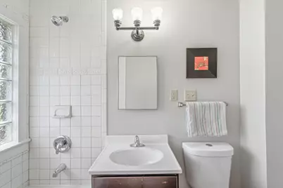 2427 Ilion Avenue N, Minneapolis, MN 55411 - Photo 27