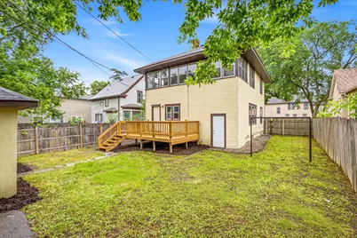 2427 Ilion Avenue N, Minneapolis, MN 55411 - Photo 39