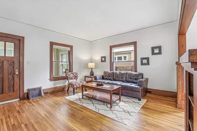 2427 Ilion Avenue N, Minneapolis, MN 55411 - Photo 11