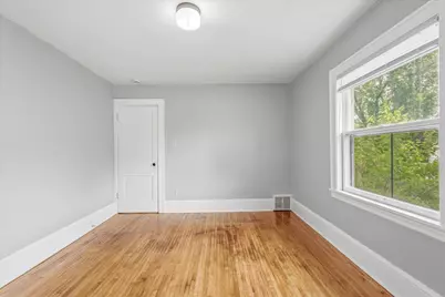 2427 Ilion Avenue N, Minneapolis, MN 55411 - Photo 29