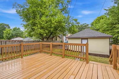 2427 Ilion Avenue N, Minneapolis, MN 55411 - Photo 37