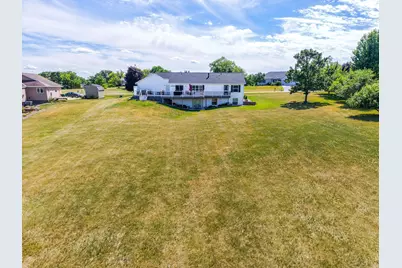 1090 Cedar Ridge Lane SW, Oronoco, MN 55960 - Photo 9